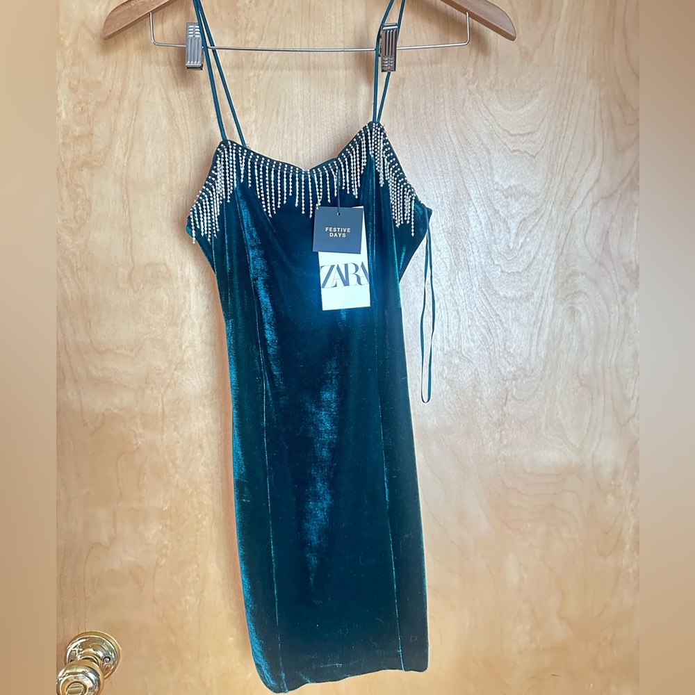 Zara Emerald Velvet Dress with Rhynestones Detailing